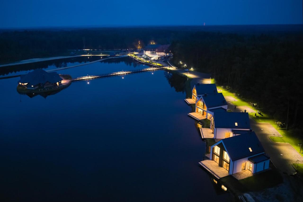 Dębowy Dwór Ruda Rozaniecka Exterior foto
