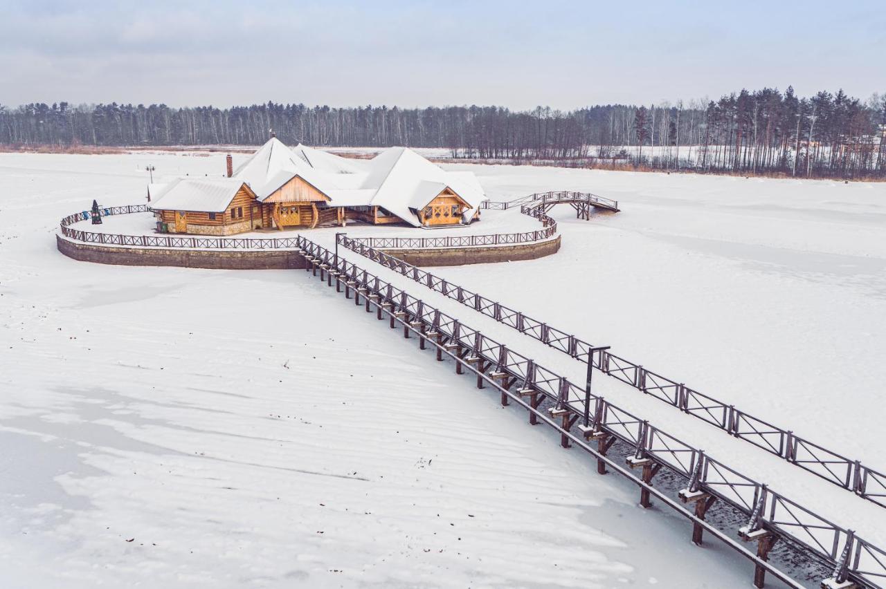 Dębowy Dwór Ruda Rozaniecka Exterior foto