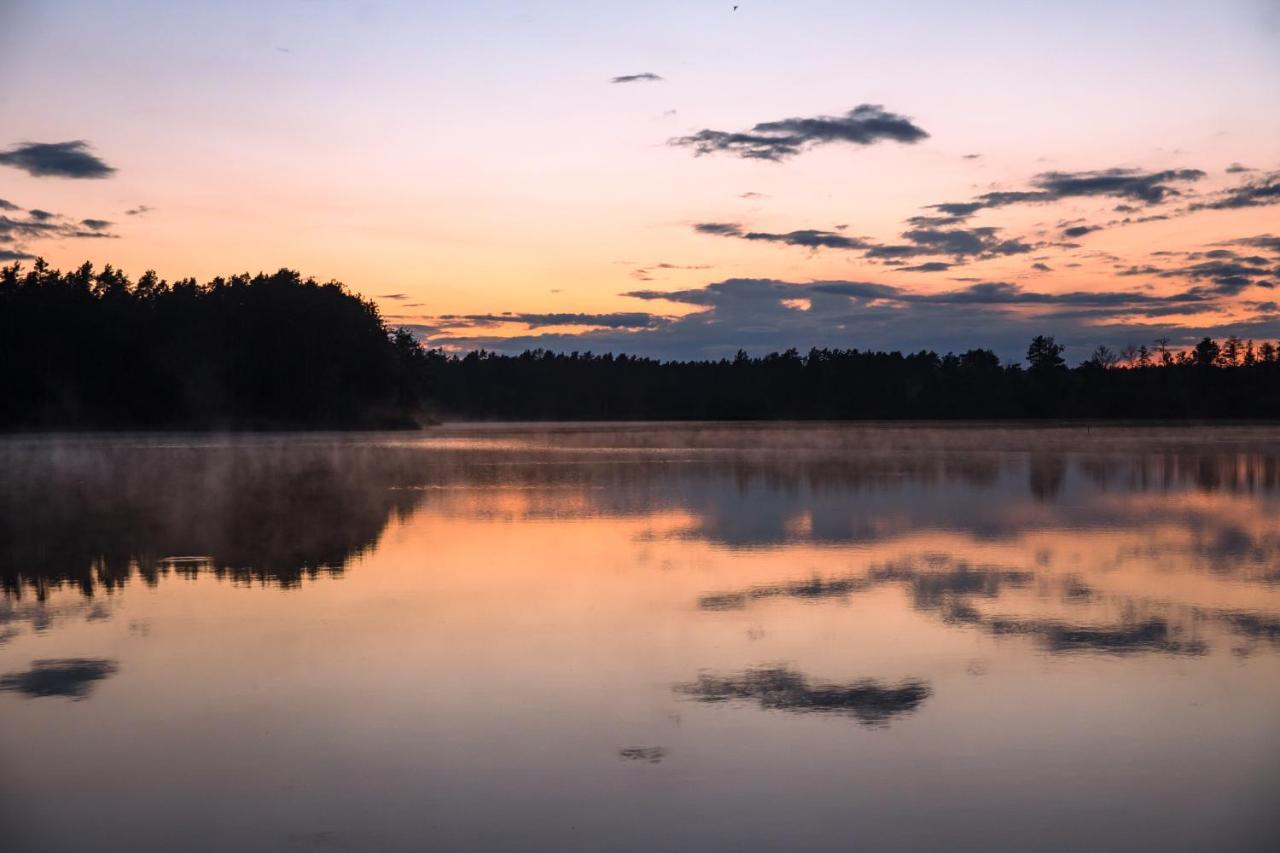 Dębowy Dwór Ruda Rozaniecka Exterior foto