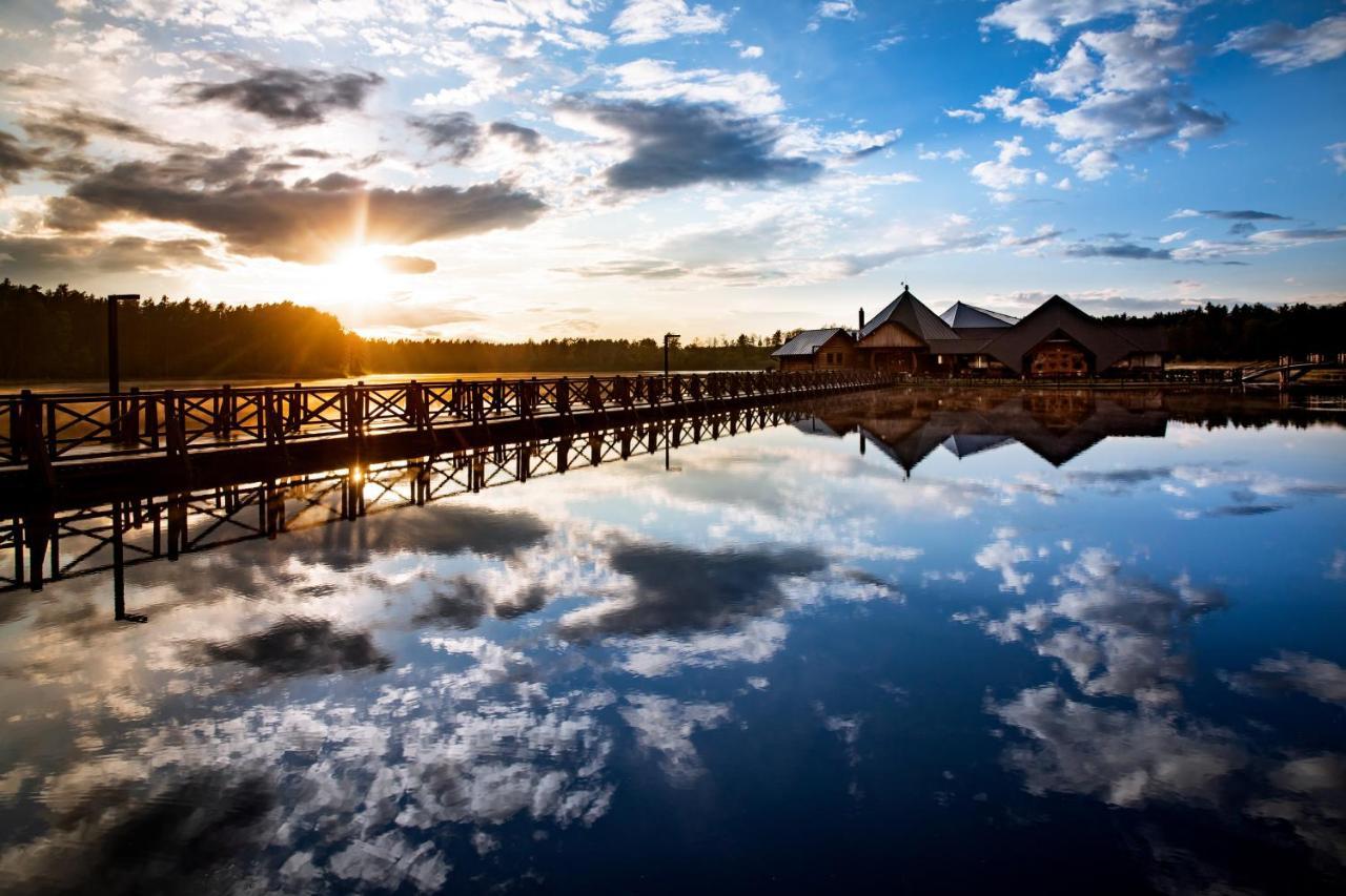 Dębowy Dwór Ruda Rozaniecka Exterior foto