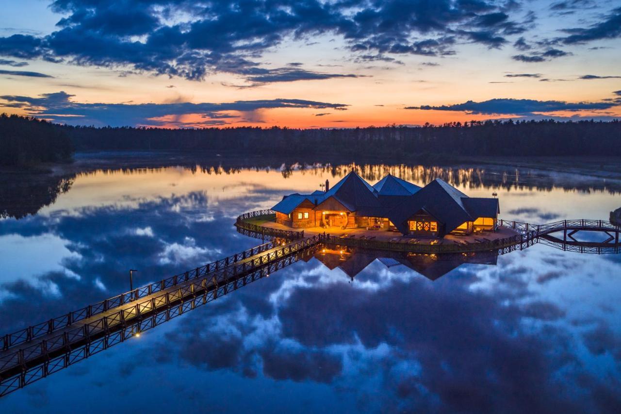 Dębowy Dwór Ruda Rozaniecka Exterior foto